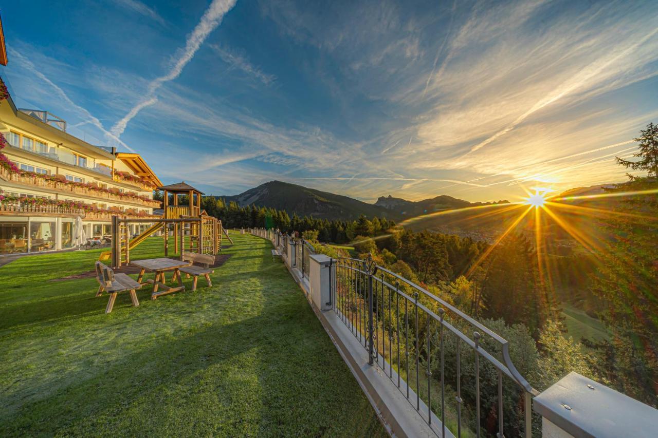 Hotel Scherlin โอติเซ ภายนอก รูปภาพ